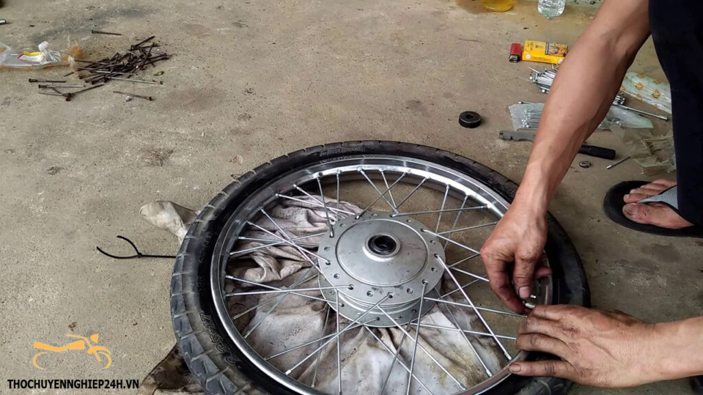 Cửa hàng sửa xe máy Quận Long Biên